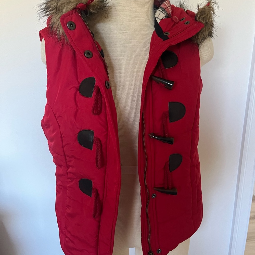 Love Tree Red Checkered Vest